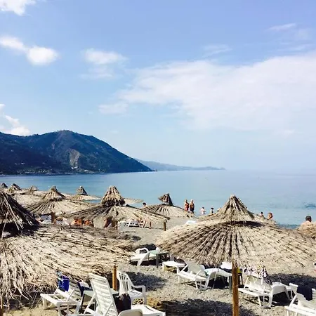 Caposkino Hotel 3*